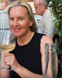 Jo Brooks (@jobrookspr) • Threads, Say more