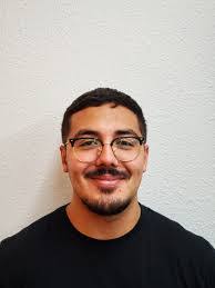 Adrian Molinar's Instagram, Twitter & Facebook