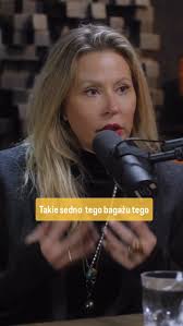 Jakie są konsekwencje wychowywania się w domu alkoholowym? 🥺, W nowym  odcinku naszego podcastu opowiada o tym Anna Prokop @aniaprokop_