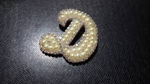 Diy Membuat Bros Huruf Sparkling Bros Inisial Tutorial By Lista Tsurayya Youtube Beaded Bracelets Embroidery Jewelry Beading Tutorials