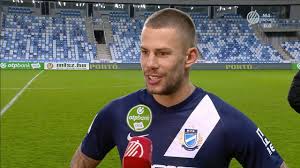 Íme, varga roland ellenünk szerzett. Varga Roland Pontot Mentett Az Mtk Nak Majd Gratulalt A Fradi Bajnoki Cimehez M4 Sport