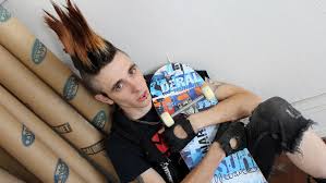 Hunger latino punks saugen und frot identische bekleidet tat milf saugt. Tatted Punk Gets Fucked By Twink Punk Gay Lucius And Alexi