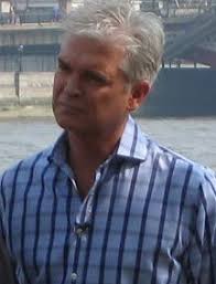 Phillip bryan schofield obe (born 1 april 1962) is an english television presenter and television personality who is employed by itv. Phillip Schofield Wikipedia