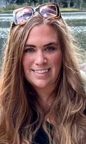 Beth Wysocki's Instagram, Twitter & Facebook