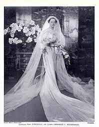 Chanel 1937 Wedding Dress Pearly Diadem Fashion Photography C Martin Hprints Com Wedding Gowns Vintage Wedding Dresses Chanel Couture