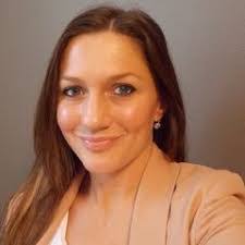 Brandi Walls's Instagram, Twitter & Facebook