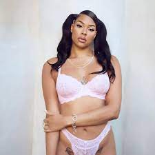 Women's NBA star has racy OnlyFans account and poses in cheeky outfits -  Daily Star