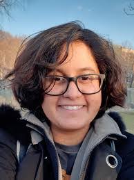 Holly Engel's Instagram, Twitter & Facebook