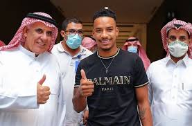 نادي الهلال السعودي يرفع عرضه لضم ماتيوس بيريرا. 9 Mupziluzn7qm