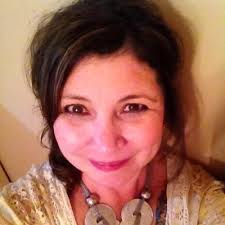 Melanie Cardinal (@mooseeyes86)