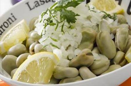 Broad Beans with Onion