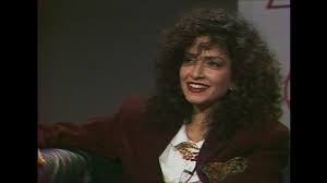 Αφιερωμένα όλα τα τραγούδια της από τον δίσκο του 1990 «είμαι». O Giwrgos Kotswnhs Kai H Anna Bissh Miloyn Gia Thn Agia Thllyria Et1 03 11 1990 Youtube