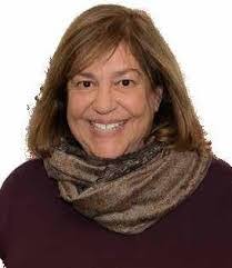 Michelle Rohrbach's Instagram, Twitter & Facebook