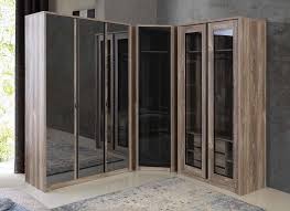 En çok tercih edilen gardrop, en uygun ödeme seçenekleri ile türkiye'nin en büyük mobilya showroomu i̇rfan home'da sizleri bekliyor! Troy Kose Gardirop Kargili Mobilya