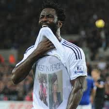 €* 10.12.1988 in bingerville.wilfried bony ist der vater von geoffroy bony (swansea city jugend). Wilfried Bony Wants To Play In The Champions League And He S Prepared To Leave Swansea To Do So Mirror Online