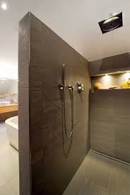 Walk In Duschen In Top Design 15 Beispiele Die Beeindrucken Dusche Ohne Turen Walk In Dusche Wandnischen