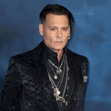 He is the recipient of various accolades, including a golden globe award and a screen actors guild award, in addition to nominations for three academy awards and two british academy film awards. Johnny Depp Warum Er Trotz Niederlage Sein Gesamtes Honorar Bekommt Stern De