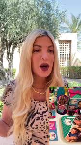 Tori Spelling Reaction Videos