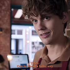 Xavier En La Cafeteria