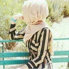 Want to discover art related to hijab? Hijab And Image 4945775 On Favim Com