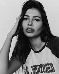 Arely Carrillo's Instagram, Twitter & Facebook