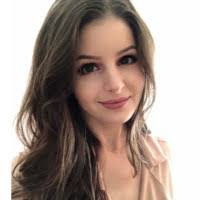 Hilary Estes's Instagram, Twitter & Facebook