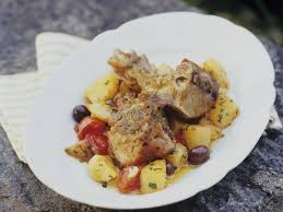 Zicklein Mit Kartoffeln Oliven Und Tomaten Rezept Rezepte Ziegenfleisch Lebensmittel Essen