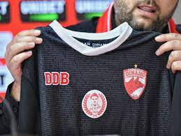 Maybe you would like to learn more about one of these? Dinamo Bucharest Unveiled Its New Kit Inscribed With The Names Of Almost 2000 Supporters Who Donated To The Troubled Club 9gag