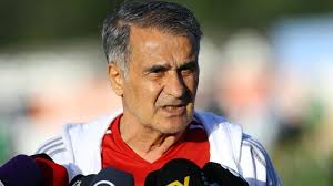 Beşiktaş'ta defans hattının performansı göz kamaştırıyor