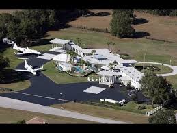 John and kelly interview with extra in cannes! Some Thoughts Fish John Travolta Home Grown Standby Tvs Apr07