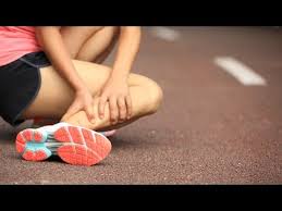 Avant de vous présenter comment soigner vos douleurs, je veux vous proposez de découvrir une chaussure de douleur brutale au moment du démarrage. Contracture Musculaire Comment La Soigner Youtube