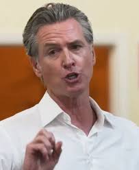 Lol He clearly lives in his own world He would destroy America it would be  Bidenx5. So since his wife wouldn't live in the CA Gov Mansion has she been  picking out