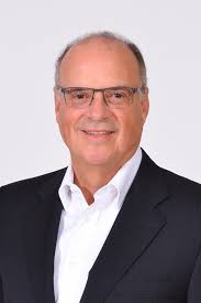 Luego de una exitosa trayectoria de 45 años en ALFA y varias de sus  empresas, Mario H. Páez González, Director General de Sigma, ha decidido  tomar los beneficios de su jubilación y