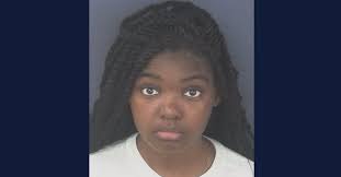 Angel Drew's Instagram, Twitter & Facebook