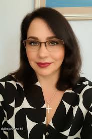 El periodismo uruguayo está de luto: Este domingo falleció Jorge Traverso,  periodista, conductor y el histórico informativista de Subrayado de Canal  10. Según confirmó su familia a Telemundo, murió por complicaciones de