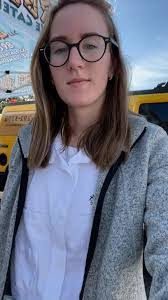 Natalie Stout's Instagram, Twitter & Facebook