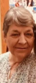 Carolyn Bode's Instagram, Twitter & Facebook