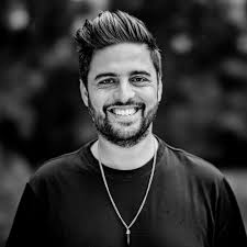 Mijn vriend werkte ook bij 'sekte' DWDD, Matthijs bespeelde de redactie'