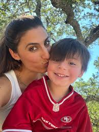 I started a non-profit foundation that helps people heal from their trauma  and to instead feel empowered by it. I am currently looking for others who  have successfully alchemized their trauma and