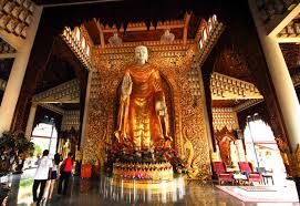Malaysia is home to beautiful coastline, tropical islands and coral reefs that are scorched by the sun. The 10 Best Places To Visit In Malaysia