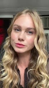 Nancy Deras's Instagram, Twitter & Facebook