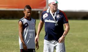 Além da chance de conquistar o título do brasileirão, o treinador. Com Moral Abel Braga Exalta Qualidades Do Jovem Biro Biro Nd