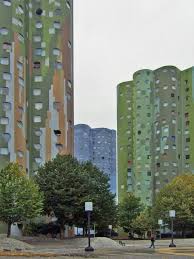 Tours Nuages Or Tours Aillaud In Nanterre Close To La Defense In Paris Social Housing Built In 1977 Parisian Architecture Architecture Modern Architecture