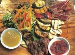 Australian cuisine is the food and cooking practices of australia and its inhabitants. Gastronomia Australiana Ecured