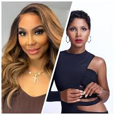 I'm really not tryna piss y'all off today. However, in terms of vocal  ability, is Tamar a better singer than Toni? : r/rnb