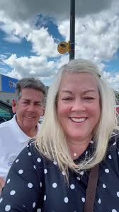 embarrassingmysoninpublic #50yearsyoung #materdeihighschool #fyp #tea...