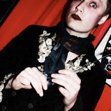 Zev Ubu Hoffman (@zevubu)