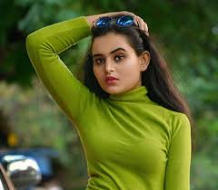 We offer an extraordinary number of hd images that will instantly freshen up your smartphone or computer. Telugu Actress Photos South Indian Actress Photos Stills Ragalahari