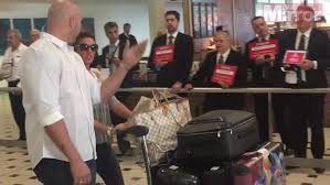 Bit.ly/1vgtpwa rebekah vardy joins the loose women to explain how severe online trolling. Rebekah Vardy Reveals She Left Abusive Husband After He Killed Two People In A Car Crash Mirror Online