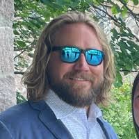 2400+ profilů „Perz“